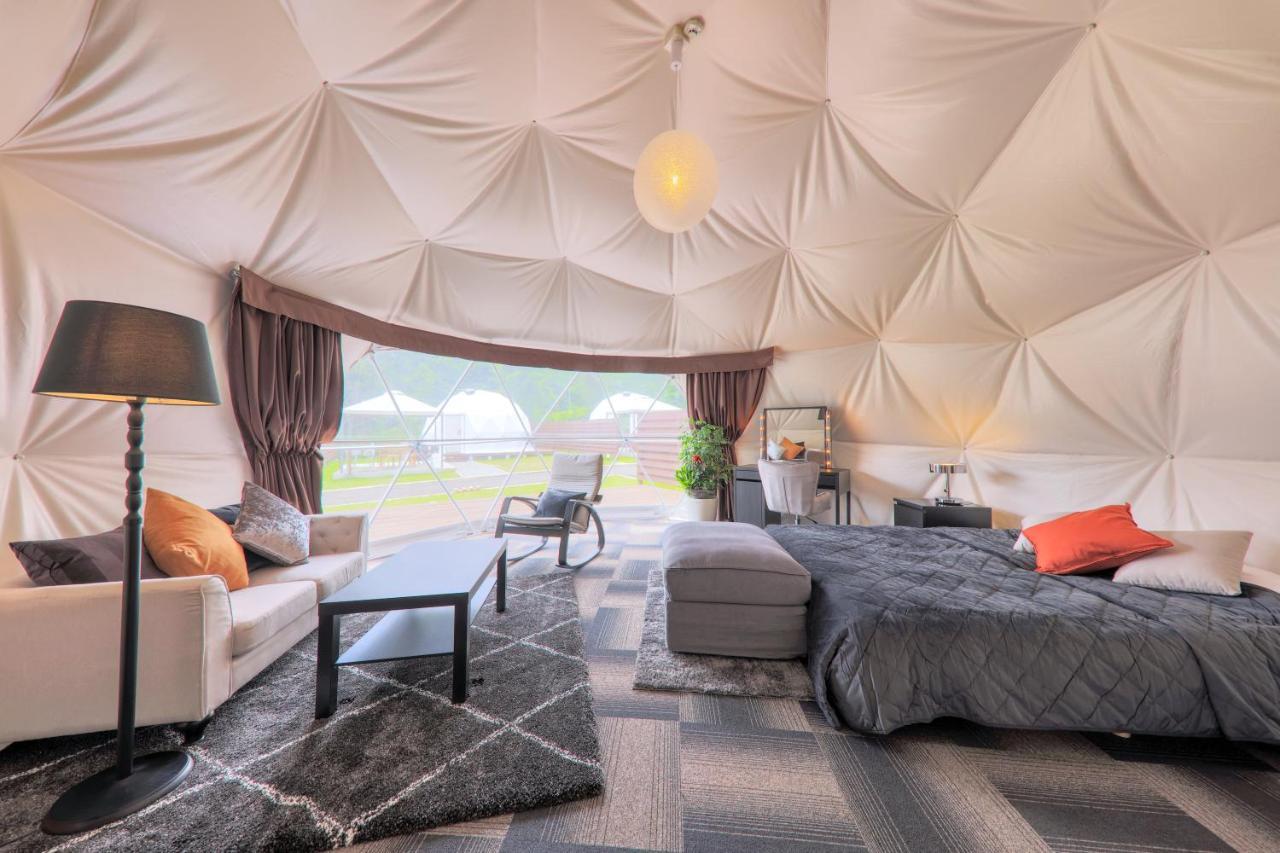 Glamping Resort Varie Фудзикавагутико Экстерьер фото