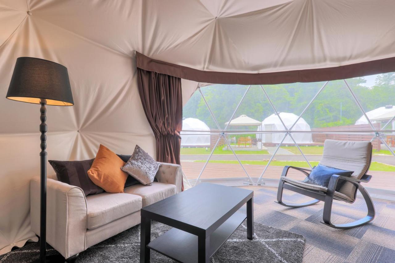 Glamping Resort Varie Фудзикавагутико Экстерьер фото